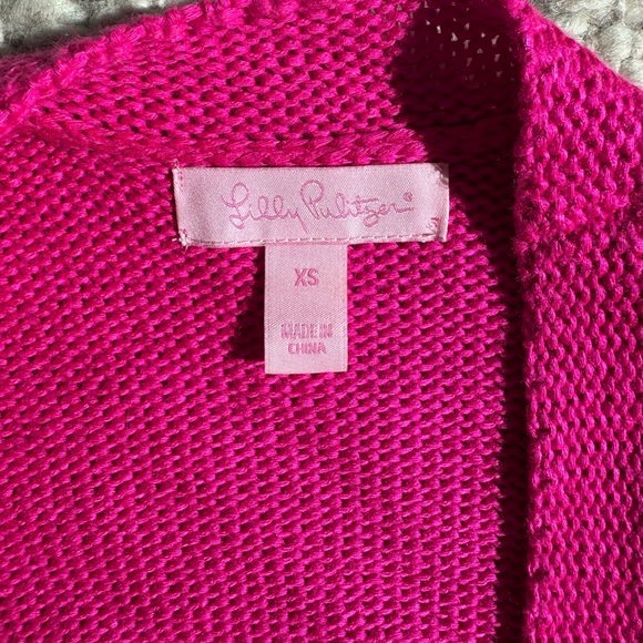 SOLD Lilly Pulitzer Short Sleeve Cardigan - Picture 2 of 2